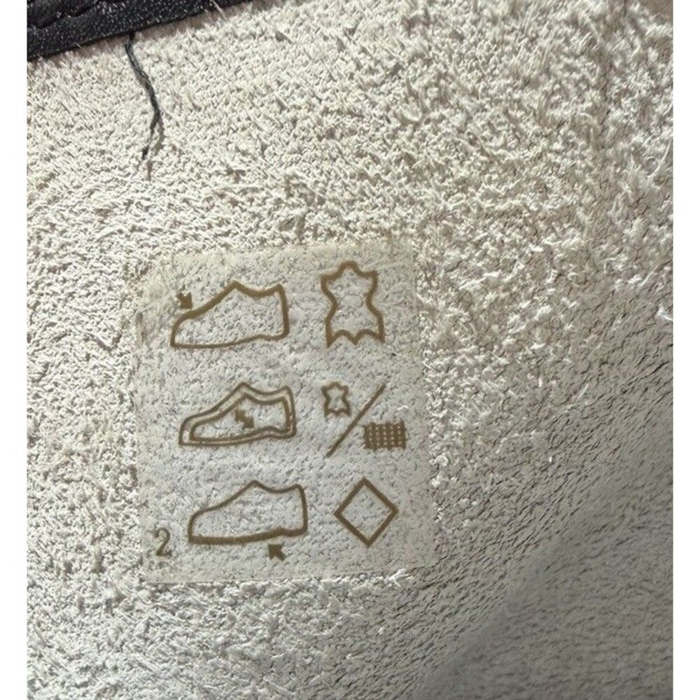 Doc Martens 1460 White AirWair Boots Womens 8 Leather Combat Lace Up Chunky - Picture 8 of 13